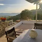 Hébergement de vacances Romantic Sunset Cycladic House In Sotires *