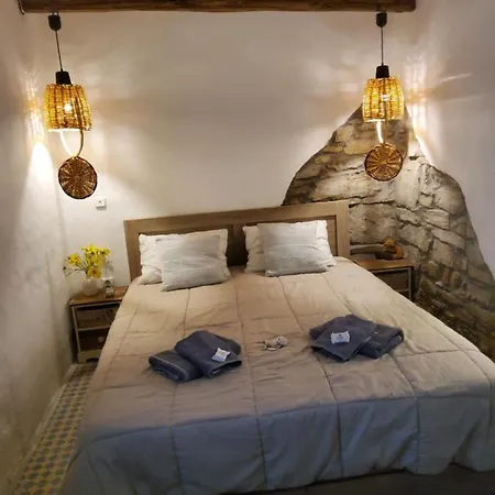 Hébergement de vacances Romantic Sunset Cycladic House In Sotires
