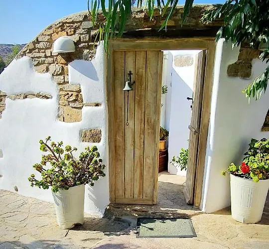Romantic Sunset Cycladic House In Sotires بيت للعطل Moni Christou Dasous